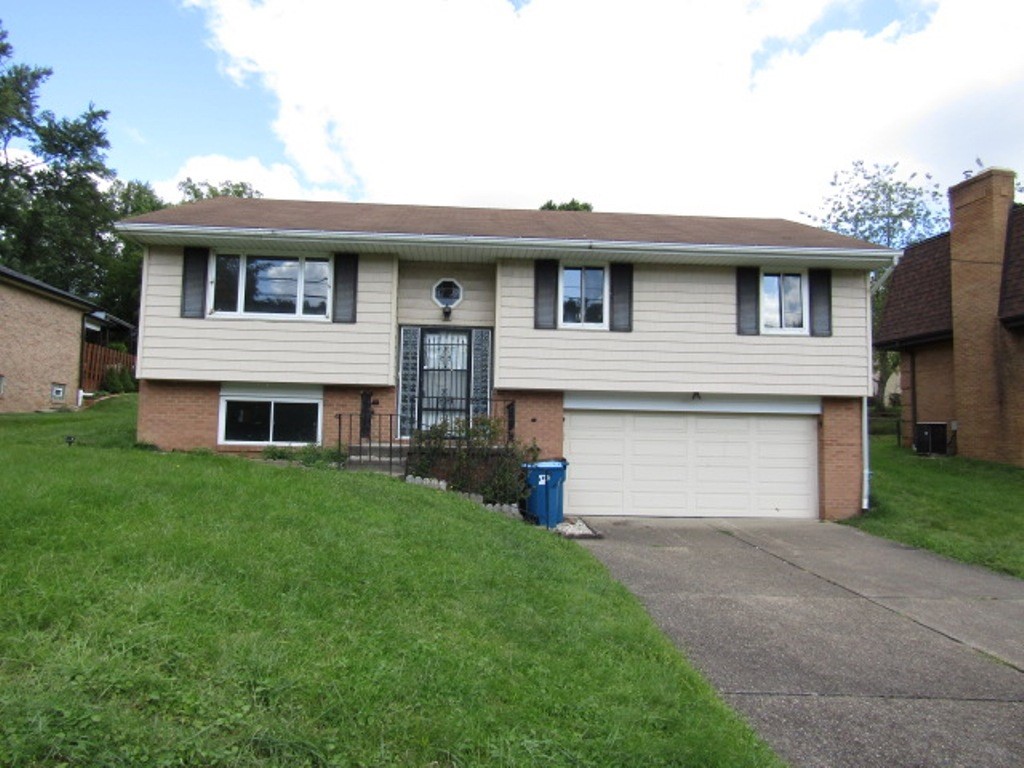347 Hulton Rd — photo 1