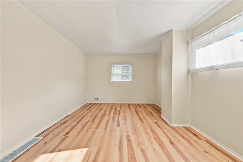 403 Steck St — photo 6