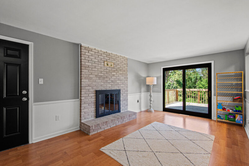 1013 Dana DRIVE — photo 8