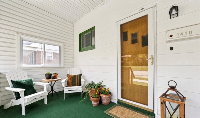 1410 Maple St — photo 3