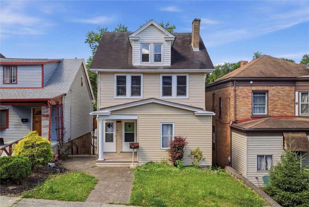 1124 Woodbourne Avenue — photo 1