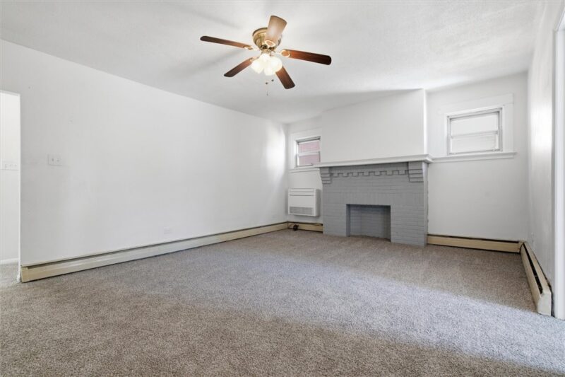 1124 Woodbourne Avenue — photo 3