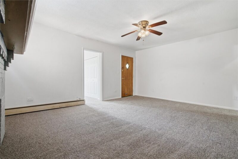 1124 Woodbourne Avenue — photo 4