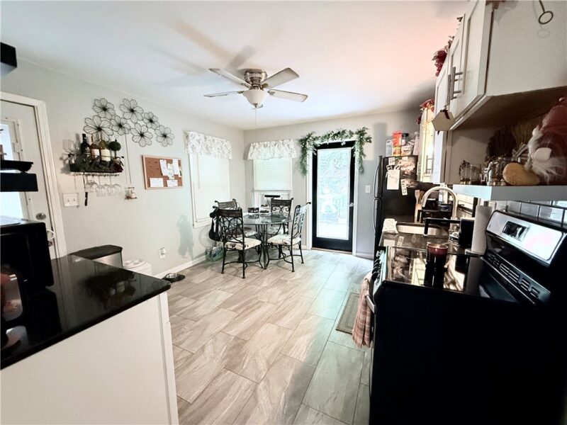 443 Miller Ave — photo 6