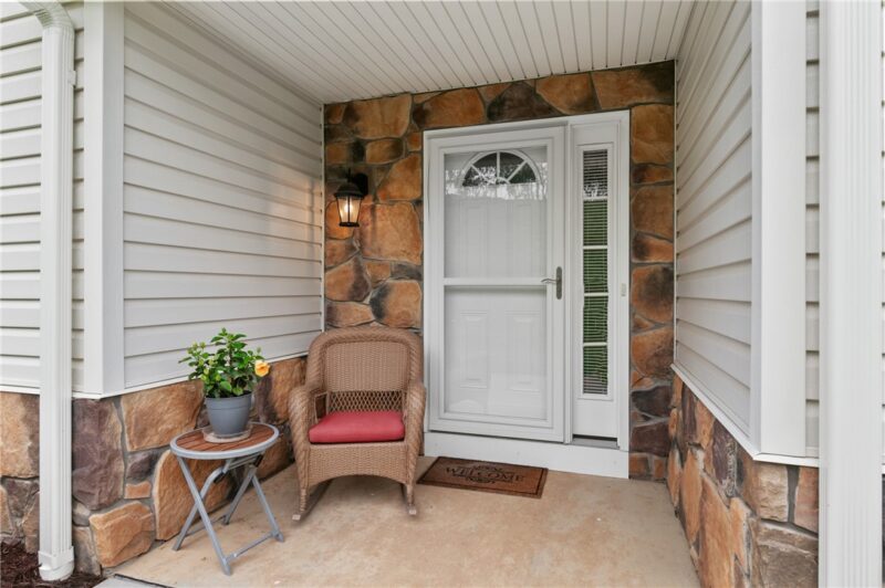 340 Saddlebrook Rd — photo 2