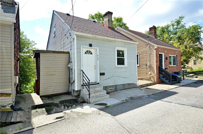 920 Excelsior Street — photo 2