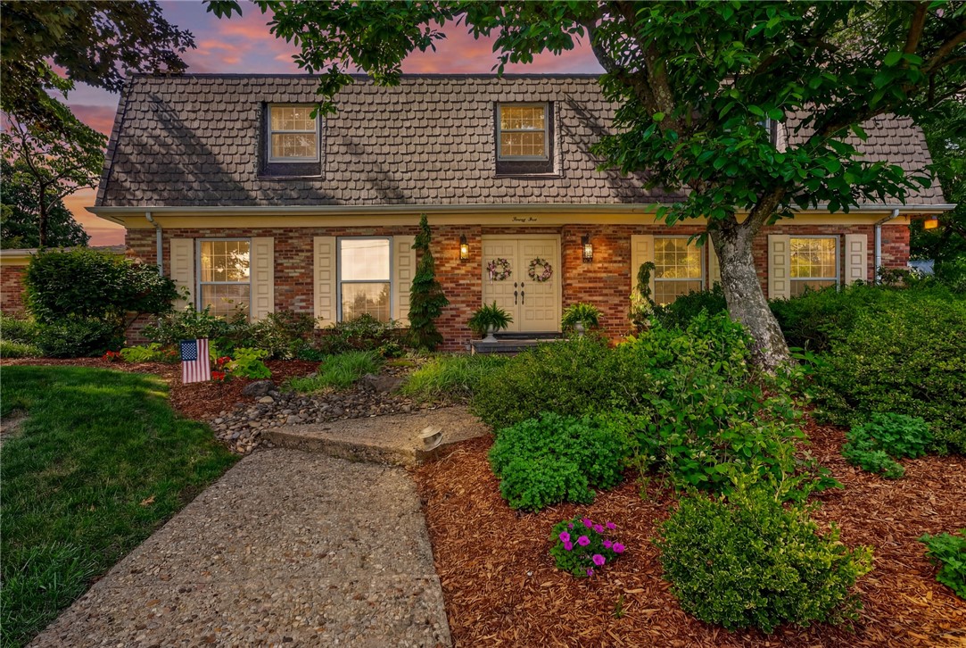 25 Pine Crest Drive — photo 1