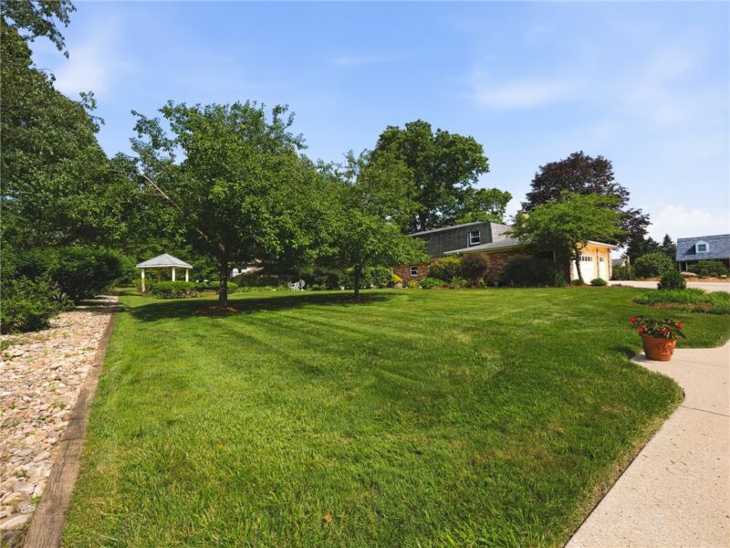 25 Pine Crest Drive — photo 8