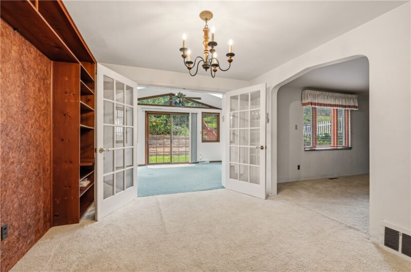 4325 McKee Drive — photo 7