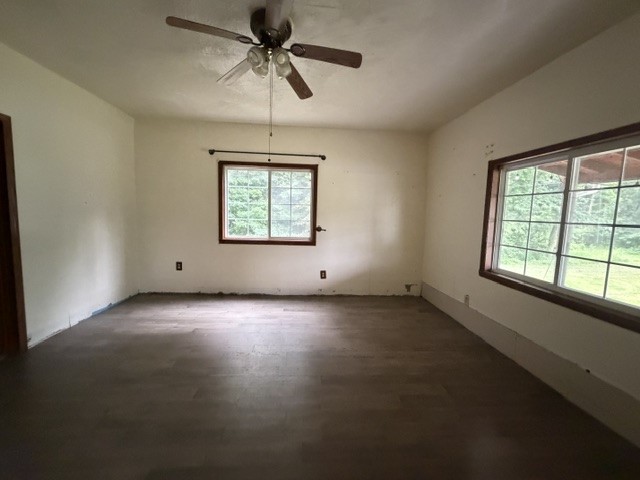 1435 Sharon Rd — photo 4