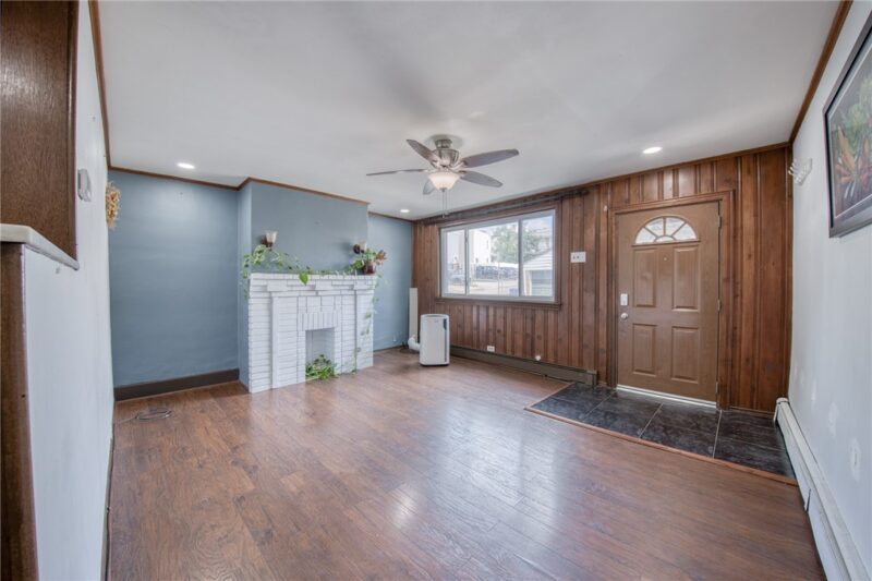 4776 Aloe Street — photo 3