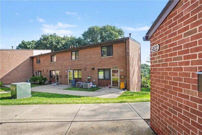 3769 Allendale Circle — photo 3