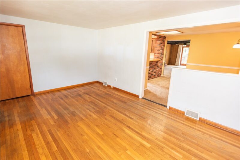 107 Mulkerrin Dr — photo 8