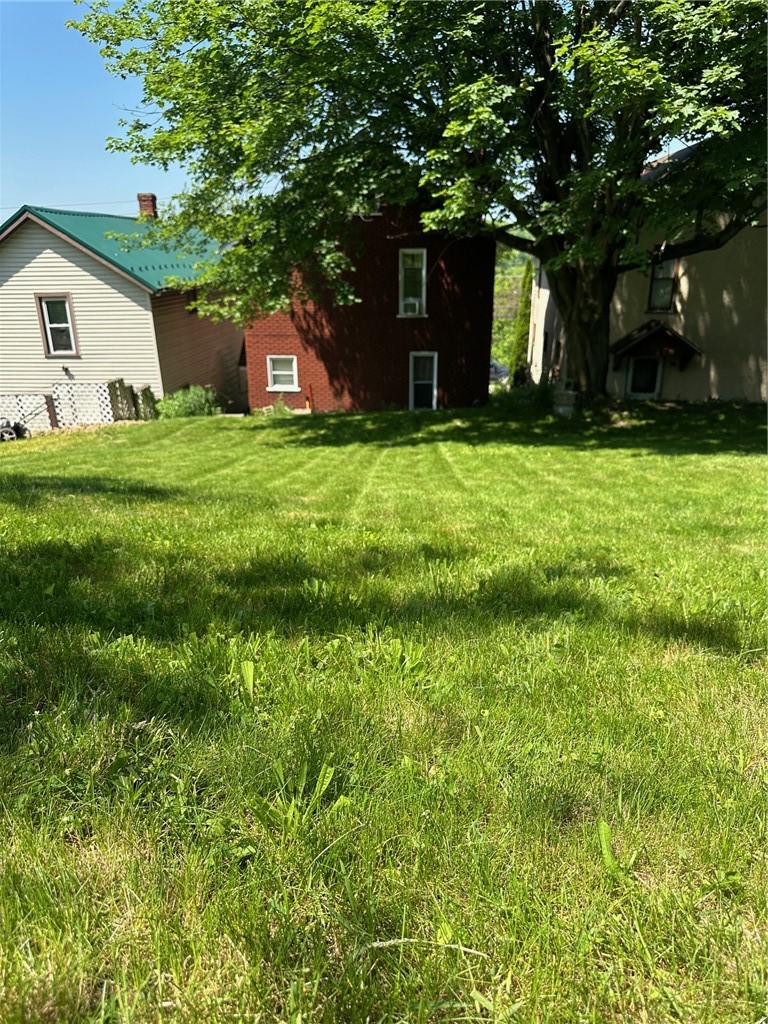 310 Zeigler Ave — photo 4