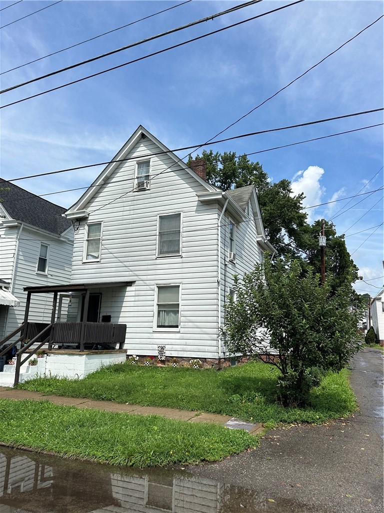 410 Eau Claire St — photo 3