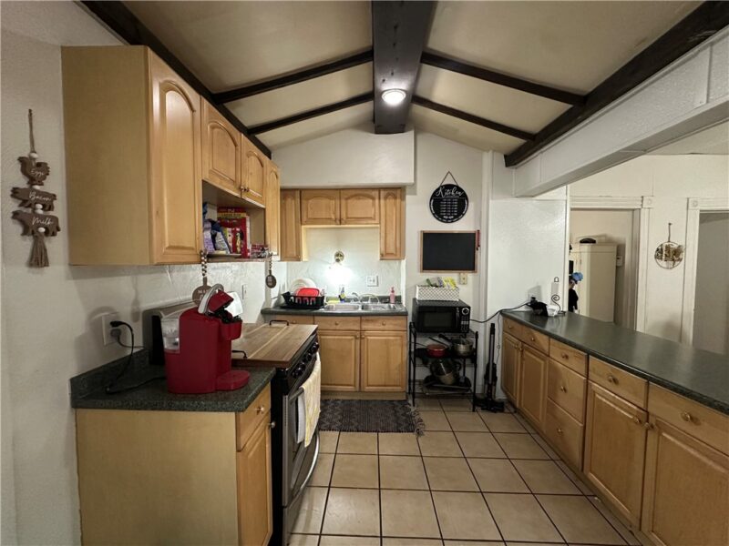 410 Eau Claire St — photo 5