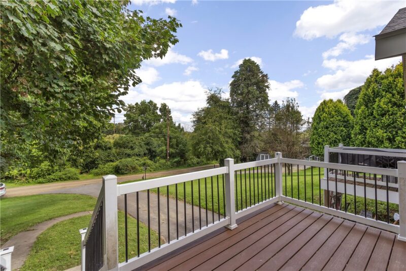 28 Petermans Lane — photo 5