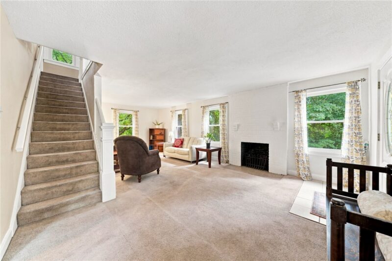 226 Garland St — photo 4