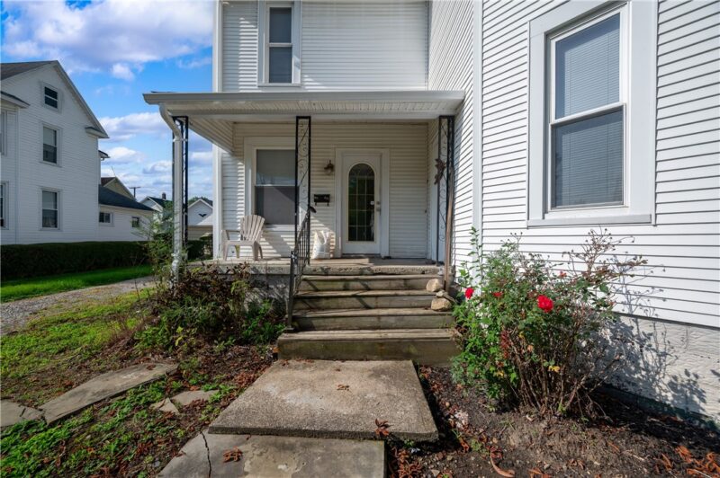312 College Ave — photo 4