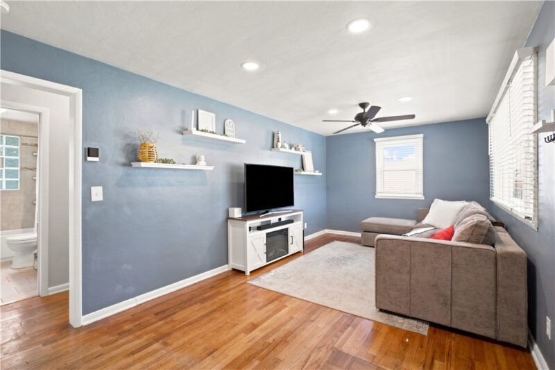 601 Jefferson Street — photo 7