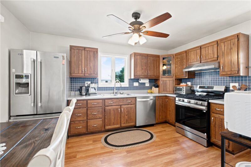 601 Jefferson Street — photo 8