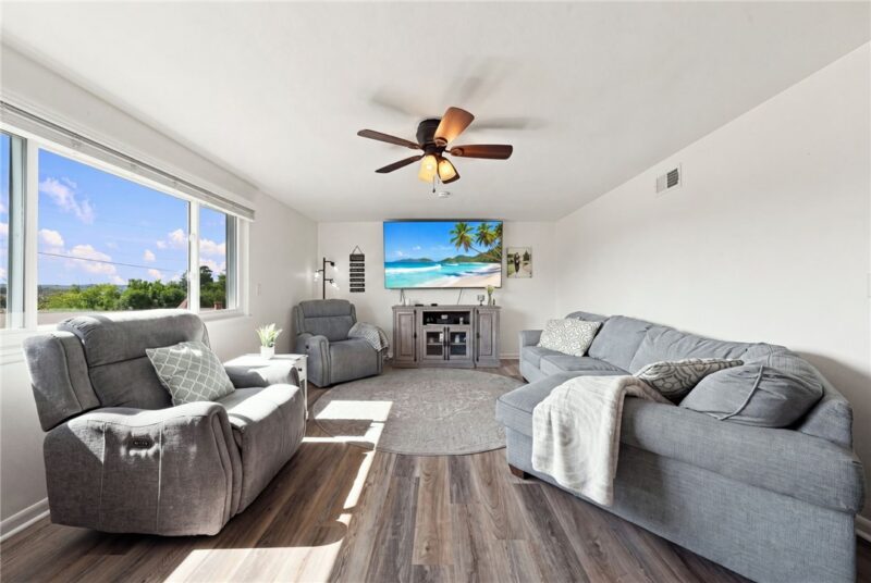 908 SUNSET DRIVE — photo 7