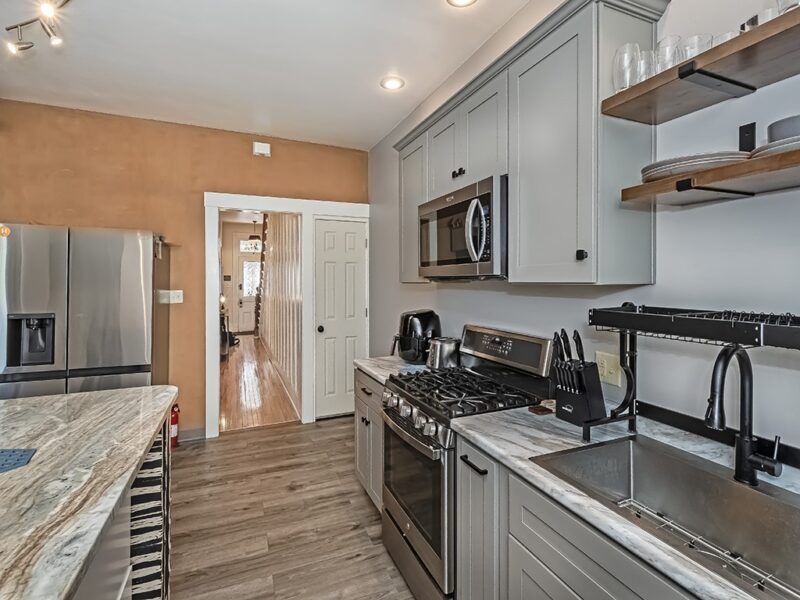 140 Cohassett St — photo 3