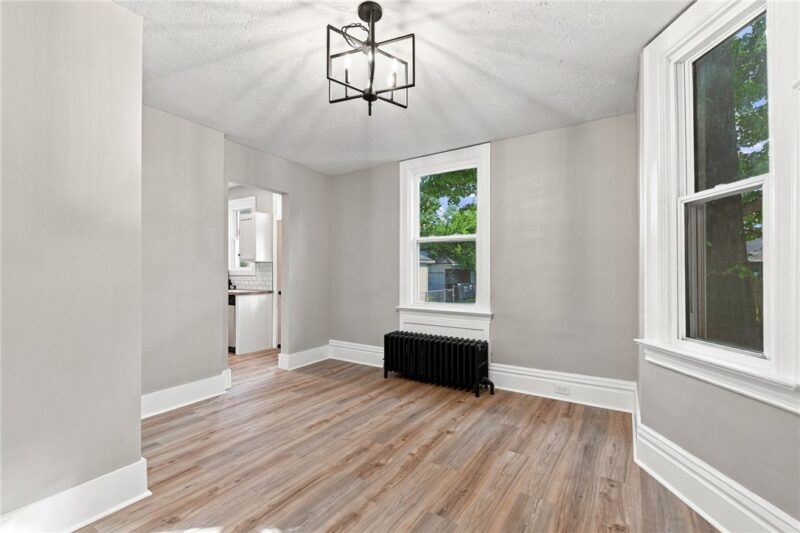 3038 Landis St — photo 8