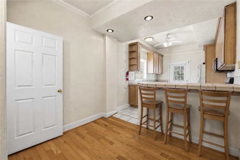 2336 Fox Way — photo 8