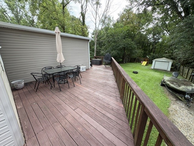 250 Trailer Blvd — photo 8