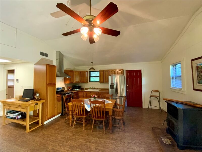 124 Poplar Lane — photo 7
