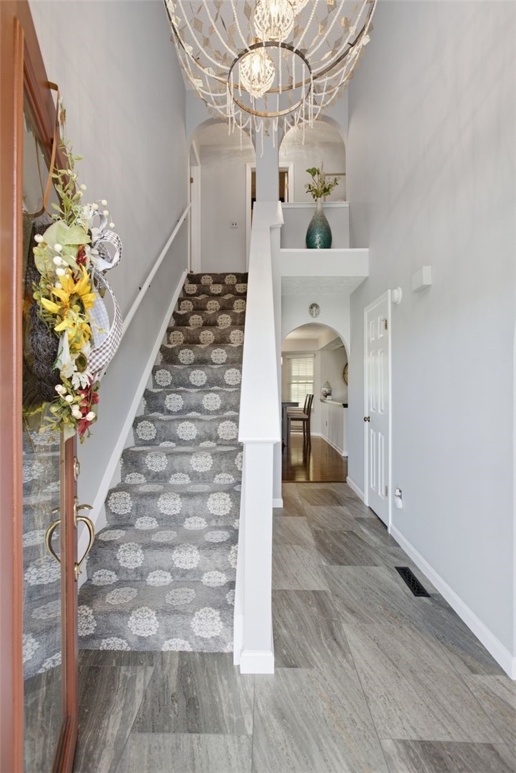 4998 Summit Dr — photo 3