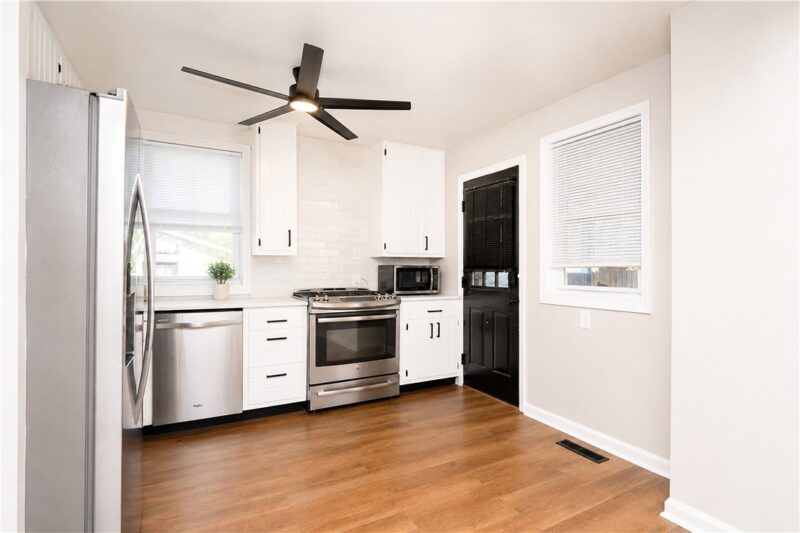 1813 Freeport Rd — photo 4