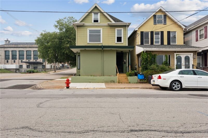 701 MCKEAN AVE — photo 2