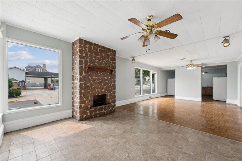 701 MCKEAN AVE — photo 4