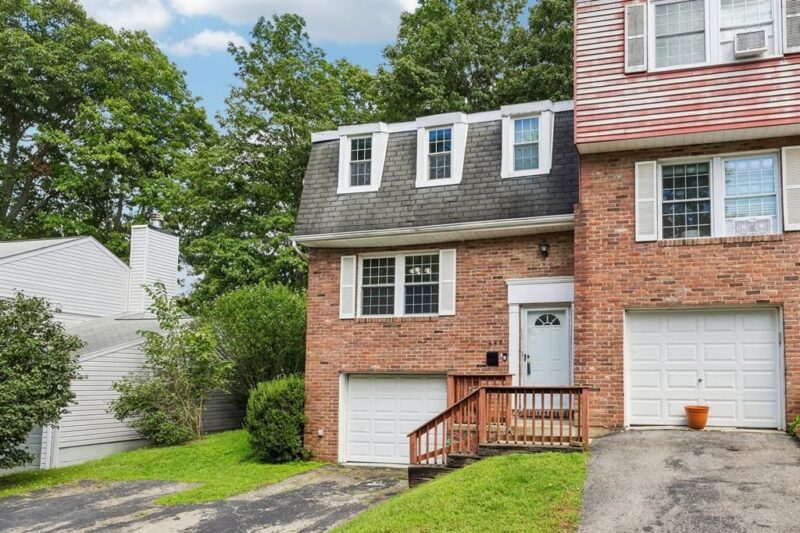 446 Hunting Creek ROAD — photo 4