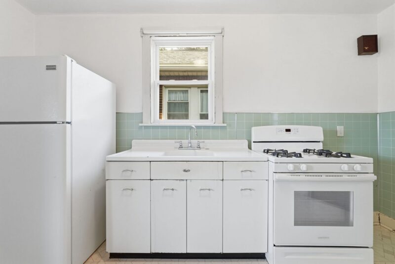 1611 Aurelius Street — photo 8