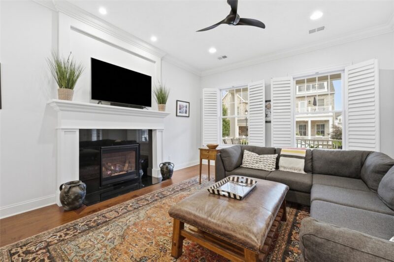 17 Allegheny Ave — photo 3