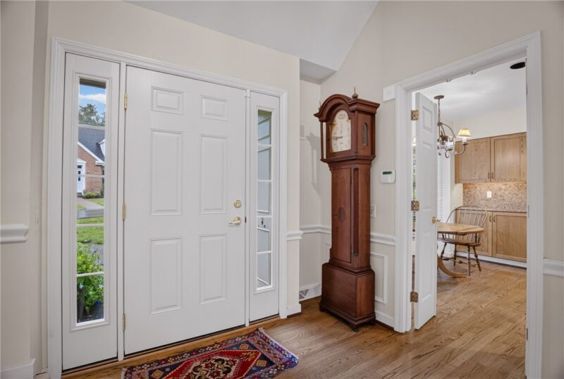 624 POPLAR COURT — photo 4