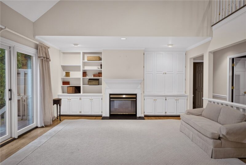 624 POPLAR COURT — photo 7