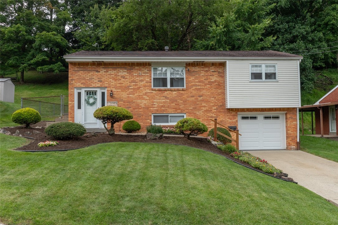 221 Northmont Dr — photo 1