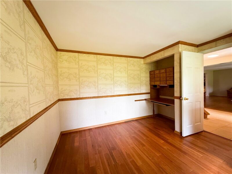 1220 Fox Run Cir — photo 8