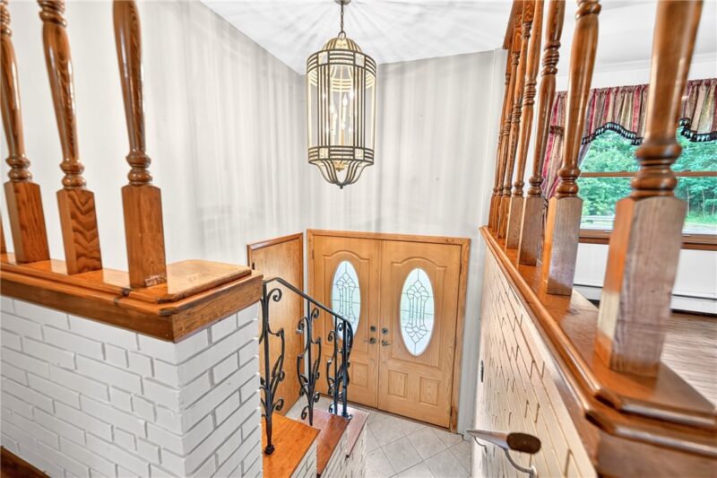 7815 Noblestown Road — photo 3