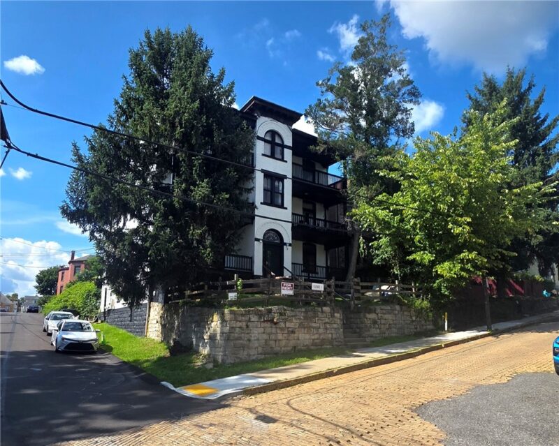 115 S Birmingham Ave — photo 2