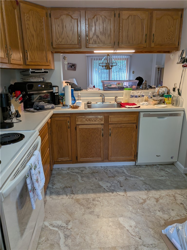 313 Tyler Dr. — photo 3