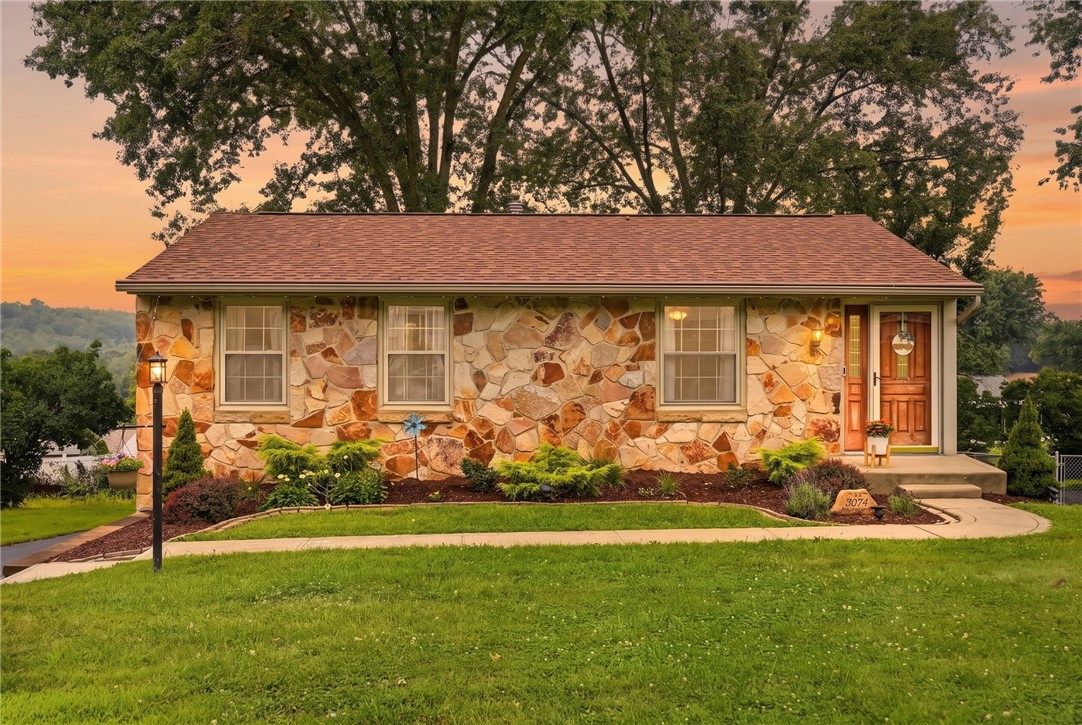 3074 Piney Bluff Dr — photo 1