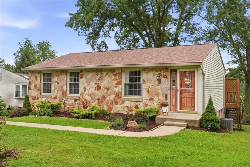 3074 Piney Bluff Dr — photo 2