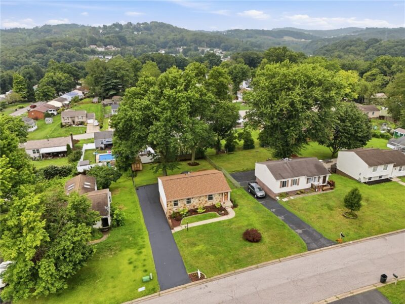 3074 Piney Bluff Dr — photo 3
