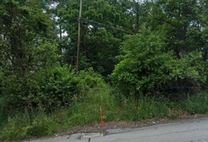 285 Hilltop Dr — photo 1