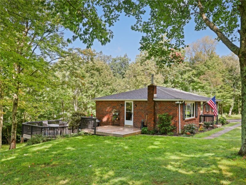 445 Matson Road — photo 2